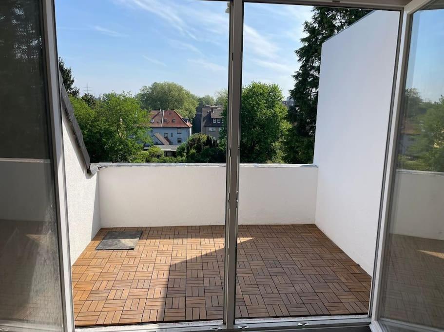 Moderne Ferienwohnung In Gelsenkirchen-Schalke Fuer 1 Bis 7 Personen Mit Terrasse, Ideal Fuer Gruppen & Stadionbesuche Exteriér fotografie